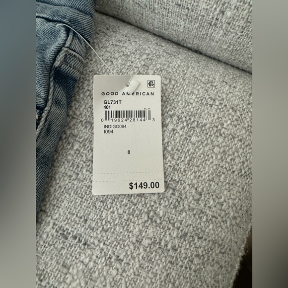 Good American Good Legs Jeans​​​​​​​ - Picture 5 of 6